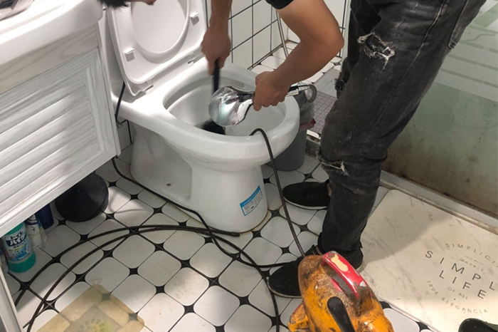 宽城疏通下水道